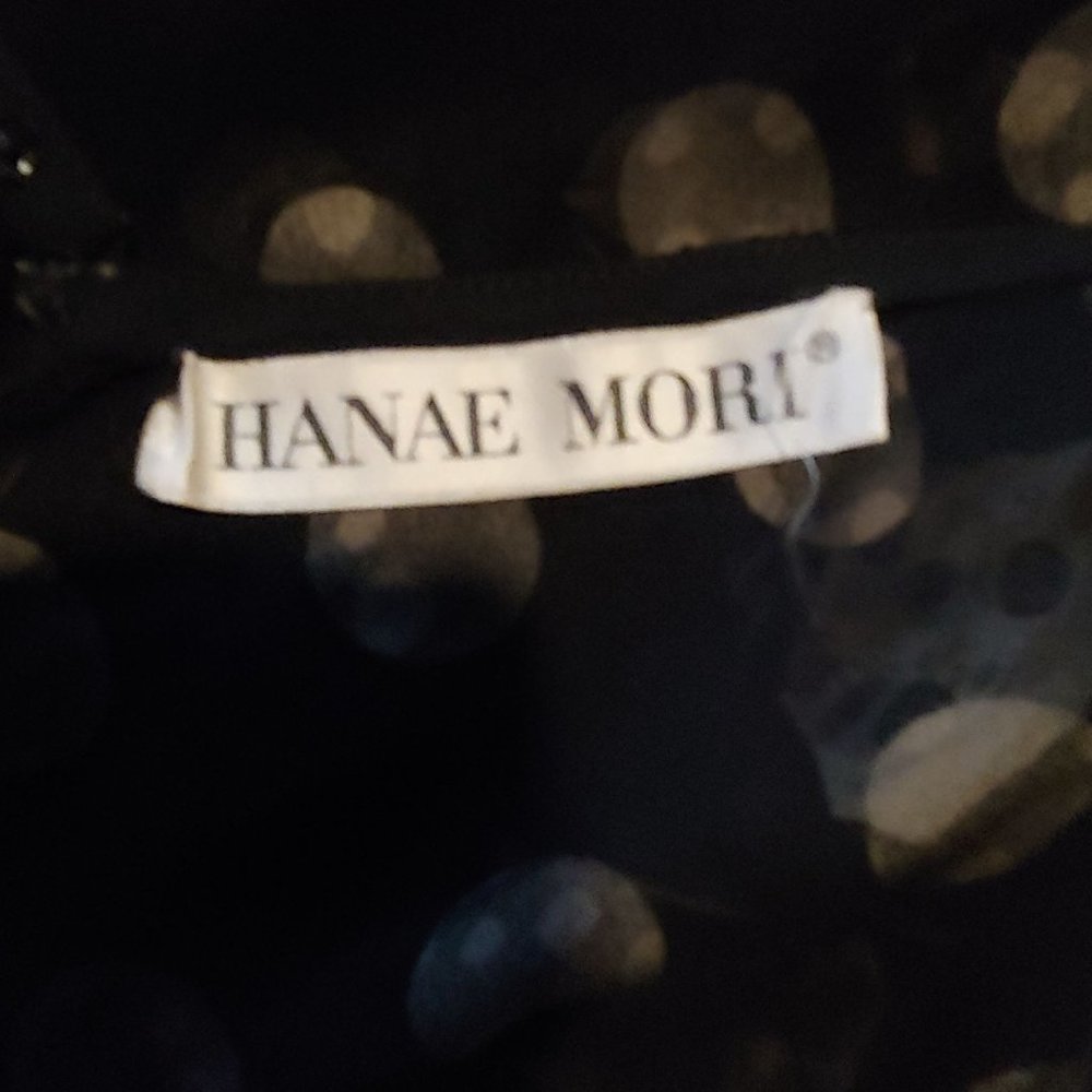 Hanae Mori Vintage 100% Silk Short Sleeve Button Top Tiered Midi Skirt Polka Dot - Picture 15 of 16